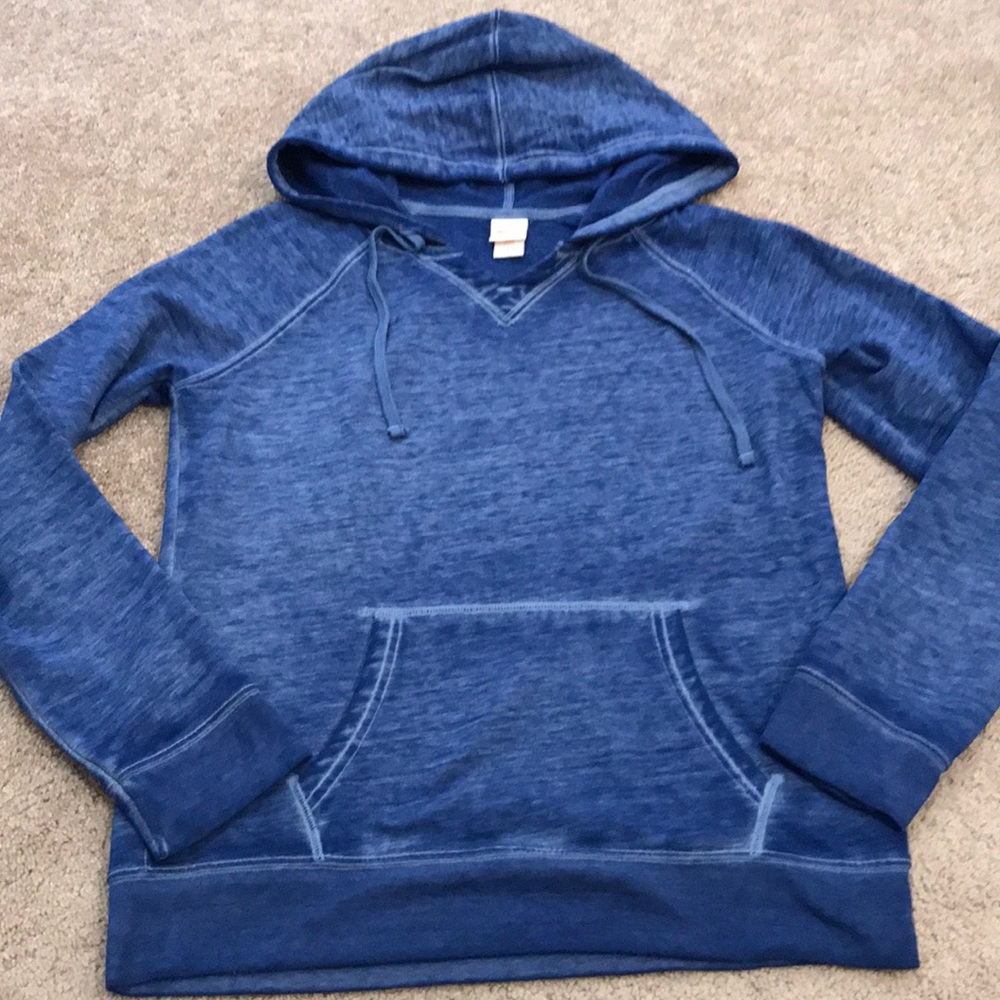 Mossimo pullover.
